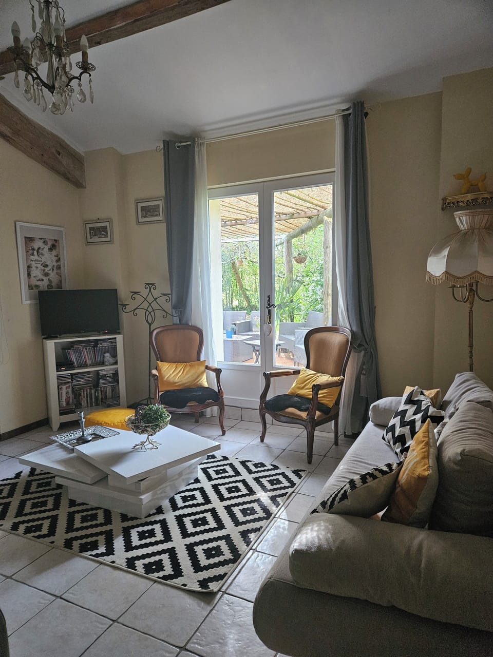 Living area