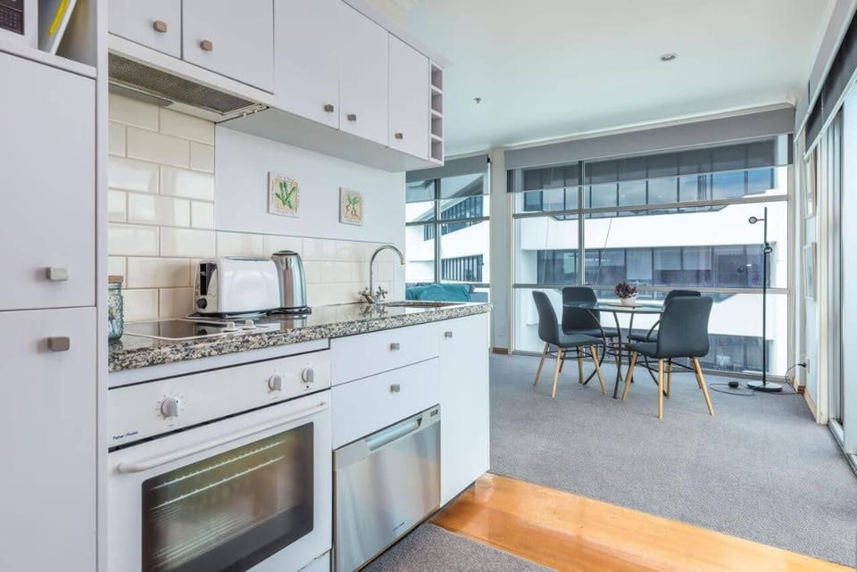 Kitchen (1)