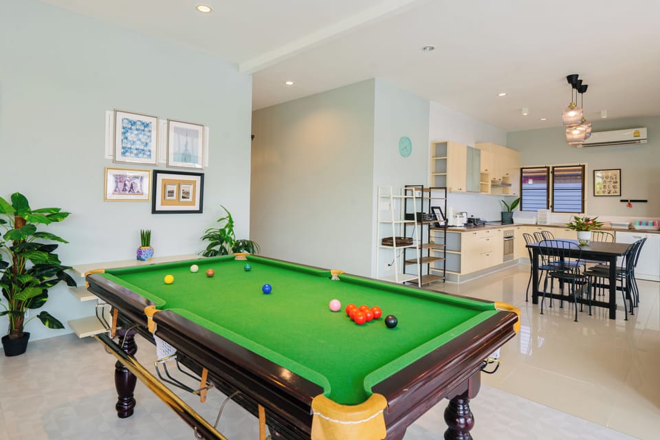 Game room
