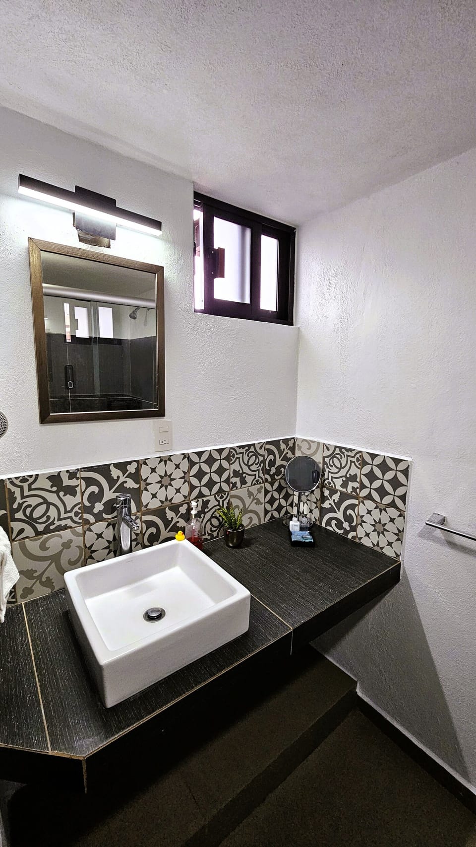S04 SUPER SUITE Full Service WiFiTerraza Apartment in State of Mexico