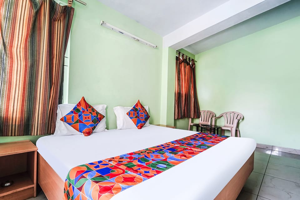 Family Room | Egyptian cotton sheets, premium bedding, in-room safe, free WiFi