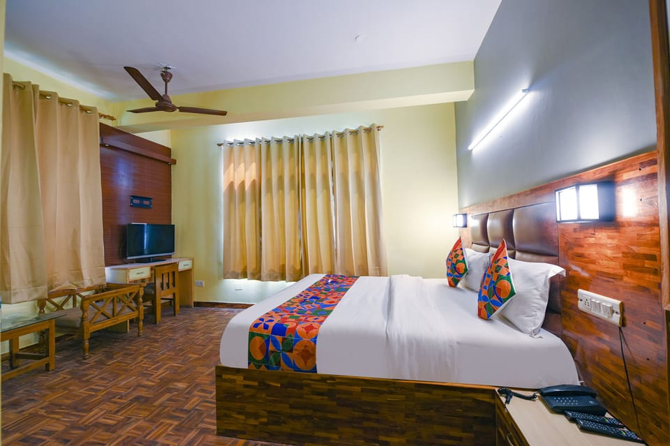Deluxe Room | Egyptian cotton sheets, premium bedding, in-room safe, free WiFi