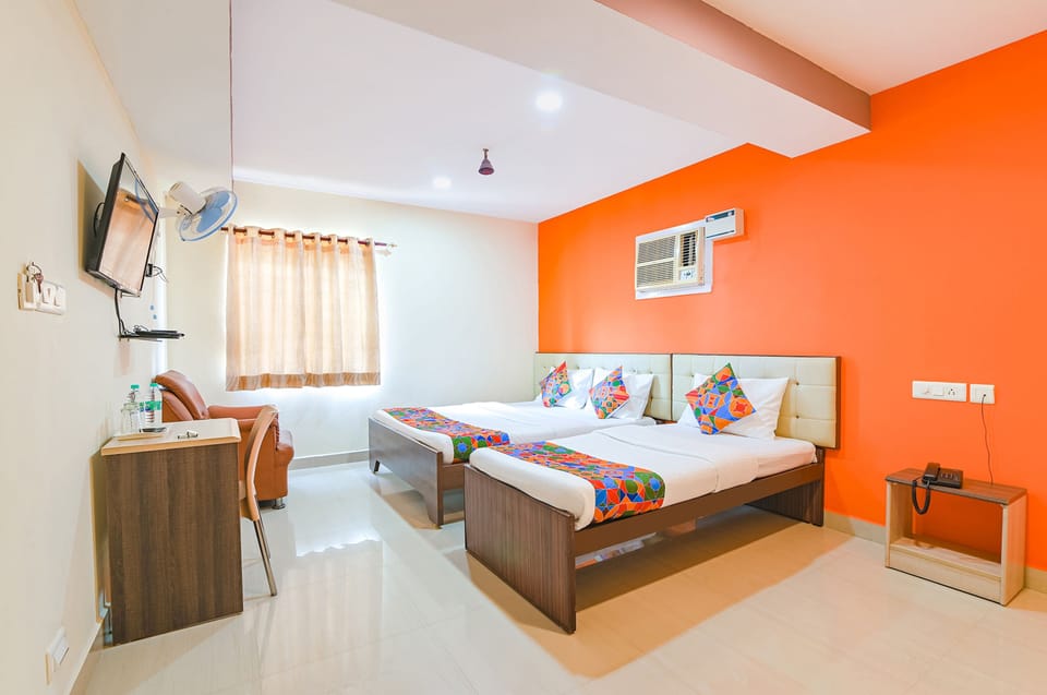 Family Room, 1 King Bed | Egyptian cotton sheets, premium bedding, in-room safe, free WiFi