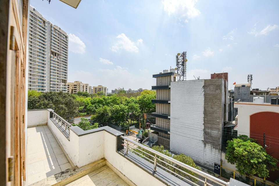 Fabexpress Winsome Inn Hotel in Noida