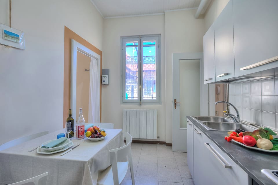Kitchen and dining area