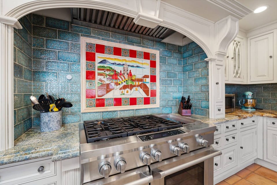 Six-burner Range and Oven
