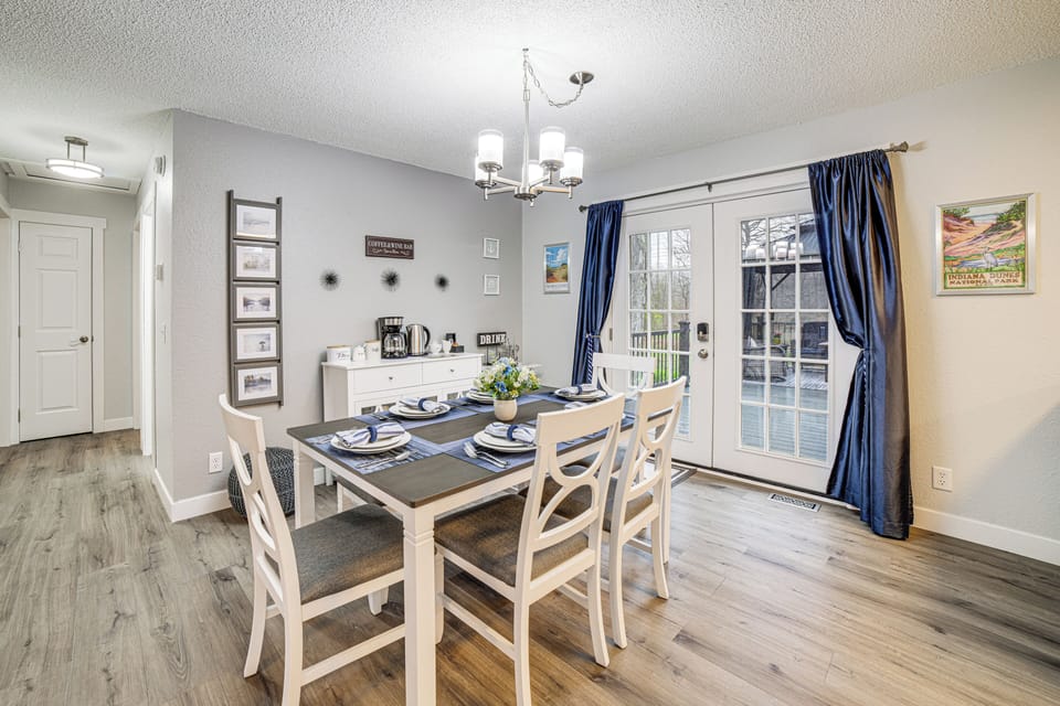 Dining Table | Dishware + Flatware