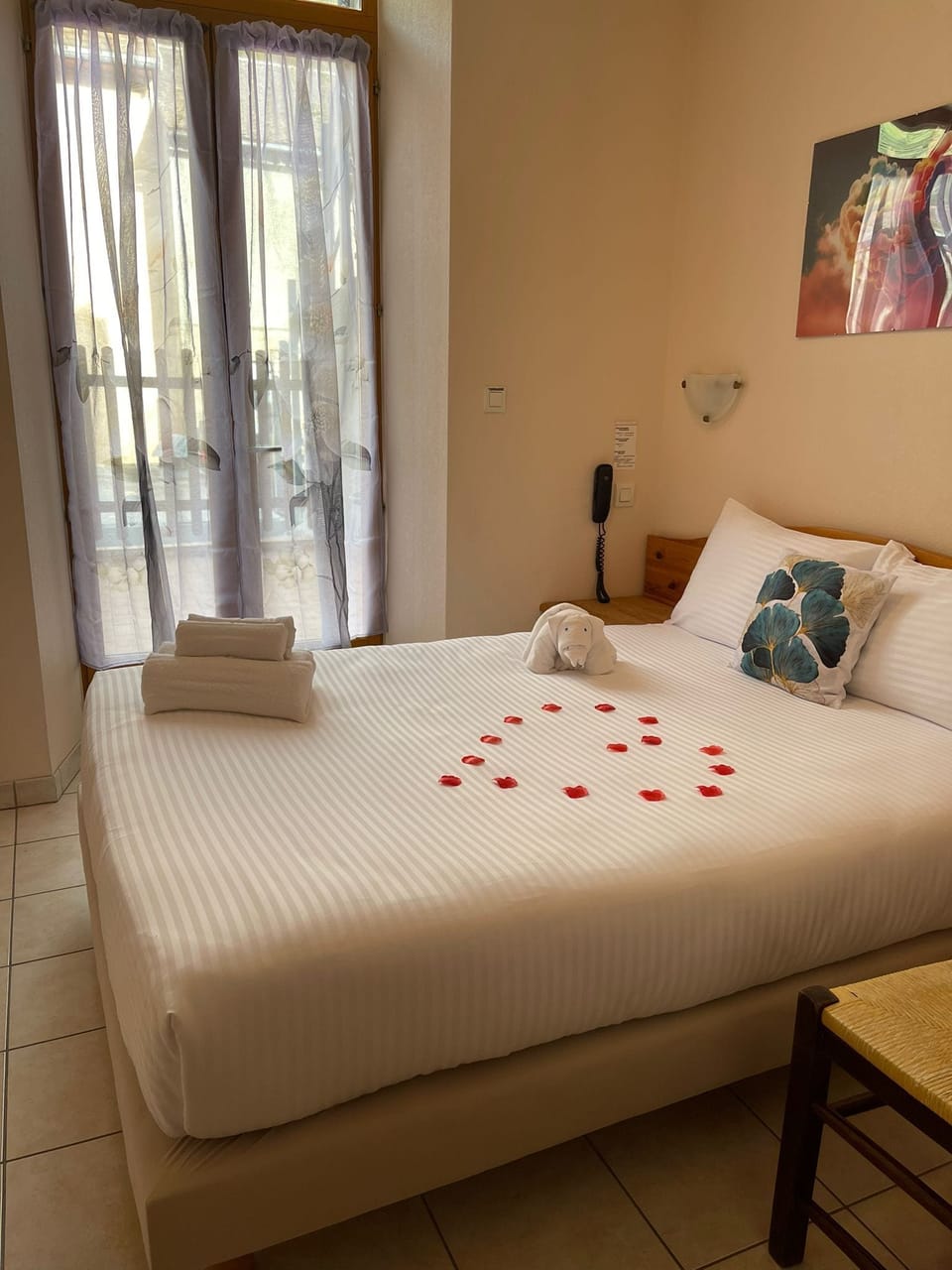 Classic Double Room | Iron/ironing board, free WiFi