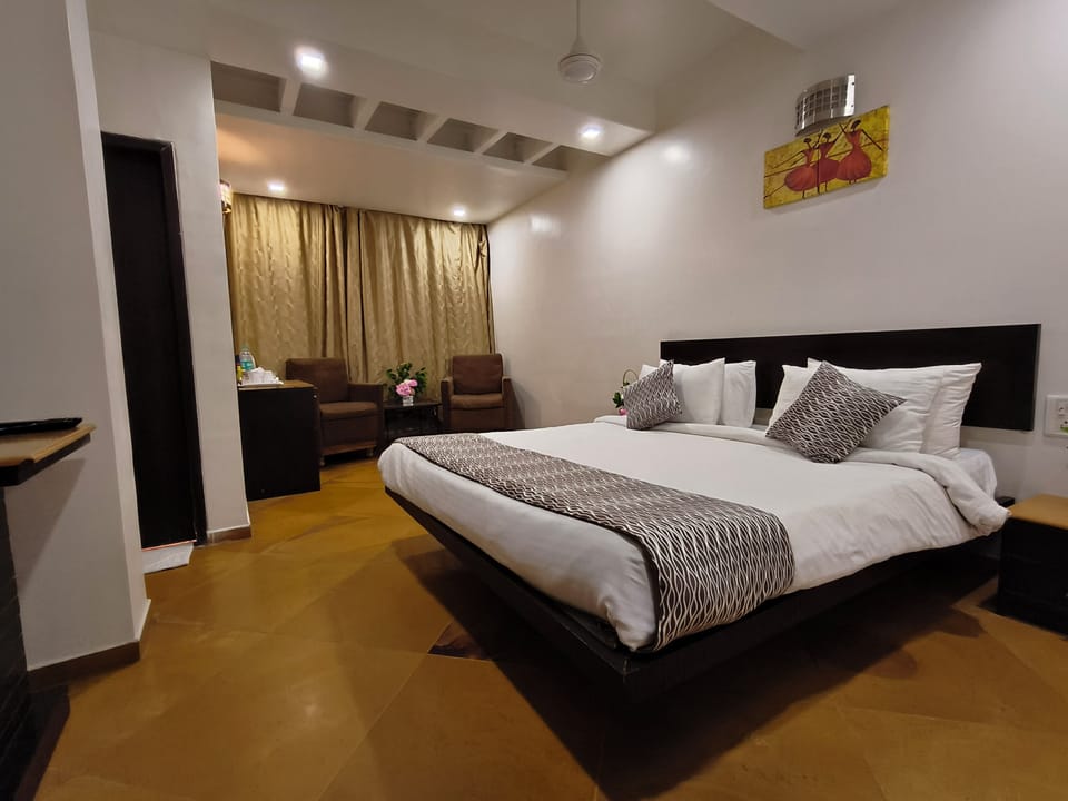 Deluxe Room | Free WiFi