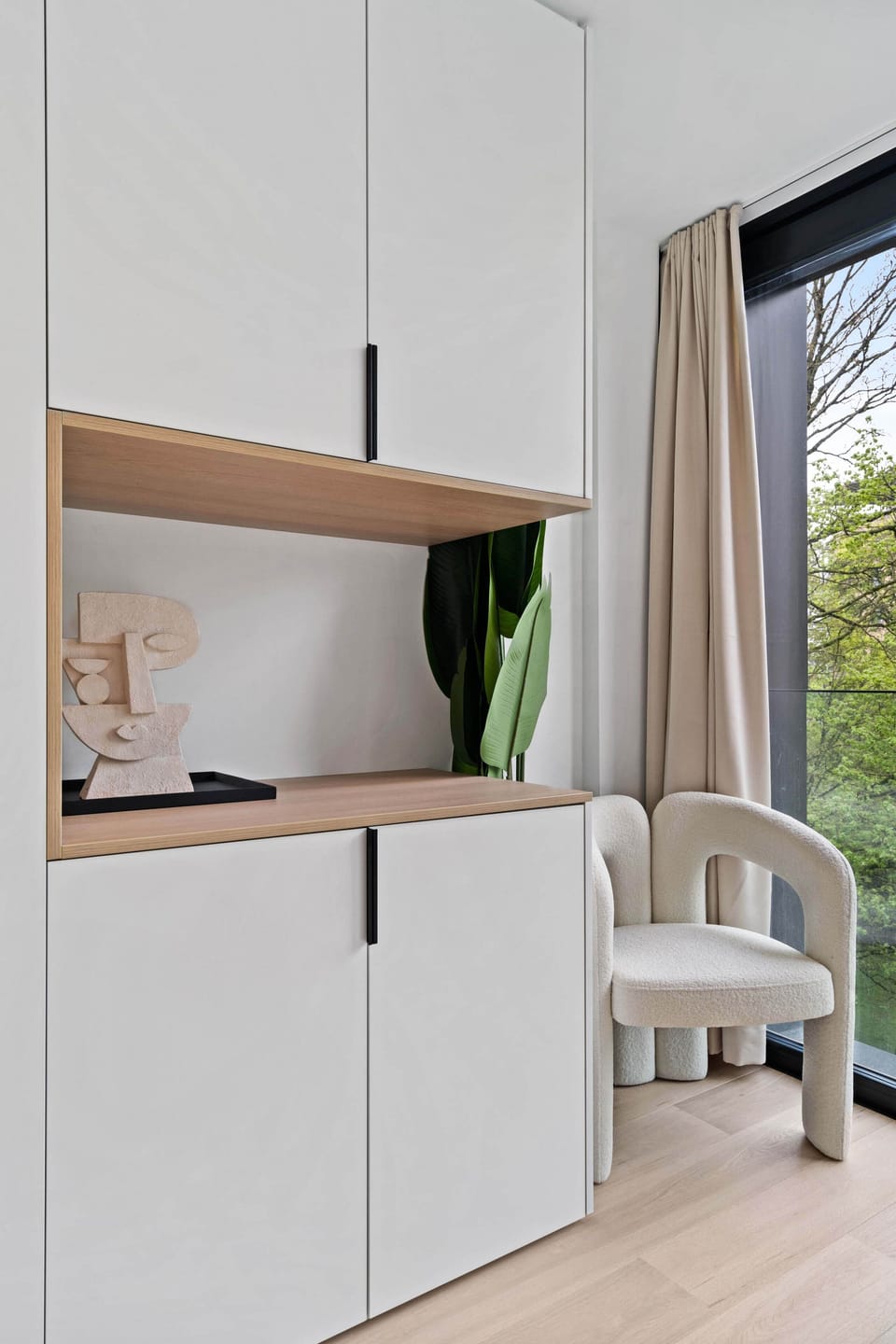 A quiet corner to enjoy a book or simply soak in the views.