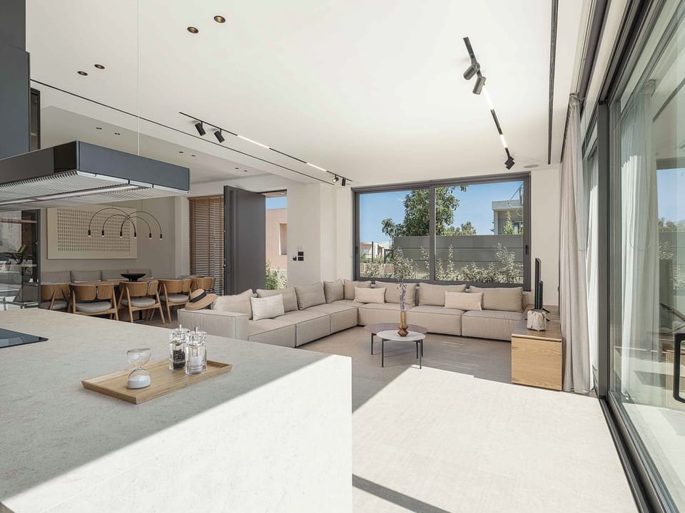 Exclusive Villa, 6 Bedrooms, Private Pool | Living area | 43-inch Smart TV with cable channels