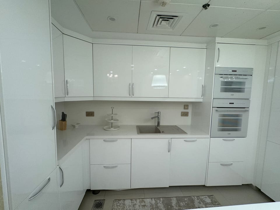 Luxury Single Room, Sea View | Private kitchen | Shared fridge, shared microwave