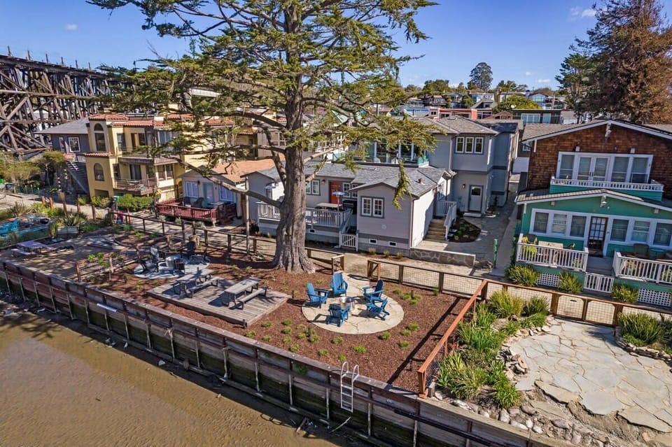 Aerial view of River View Retreat and Ocean Oasis