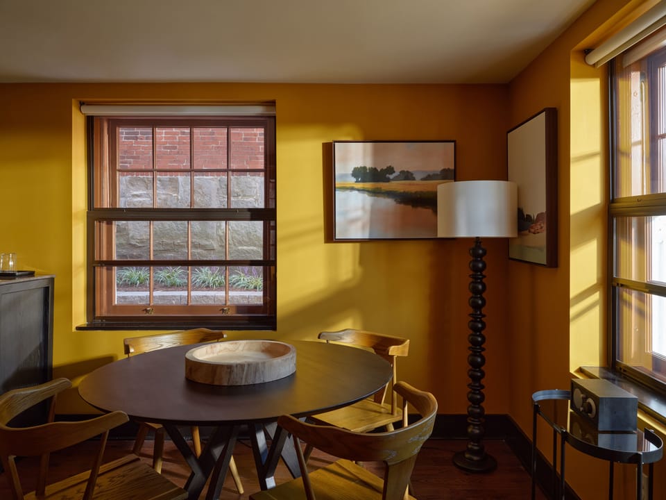 Family Suite | Living area