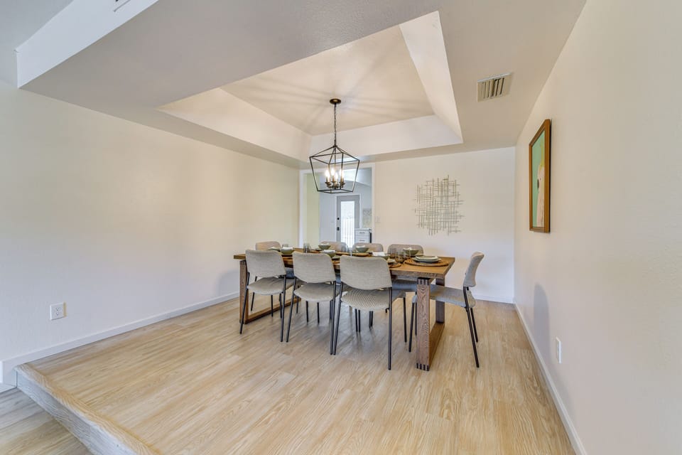 House (4 Bedrooms) | Interior
