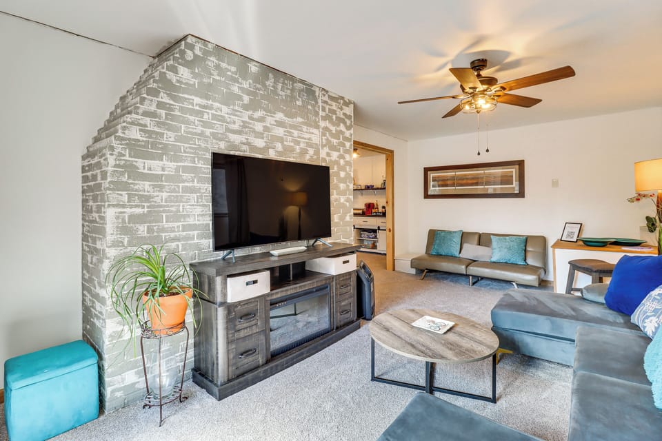 House (4 Bedrooms) | Interior