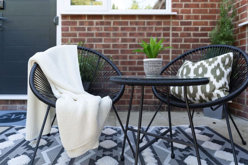 Private outdoor courtyard space