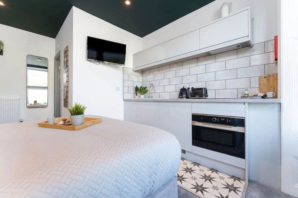 Cosy studio with fantastic cooking facilities