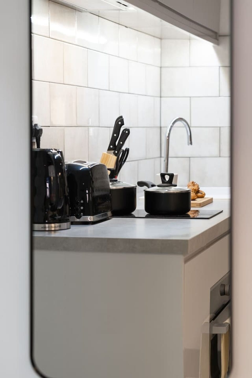 Well-equipped kitchen