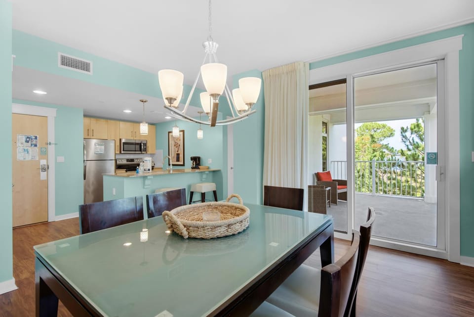 Condo, Multiple Beds (Elation Escapes) | Interior