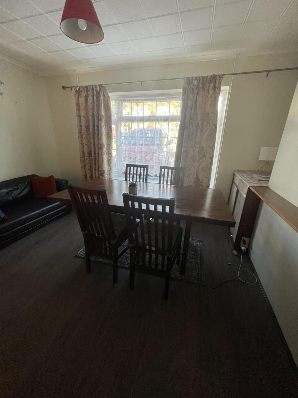 House | Dining