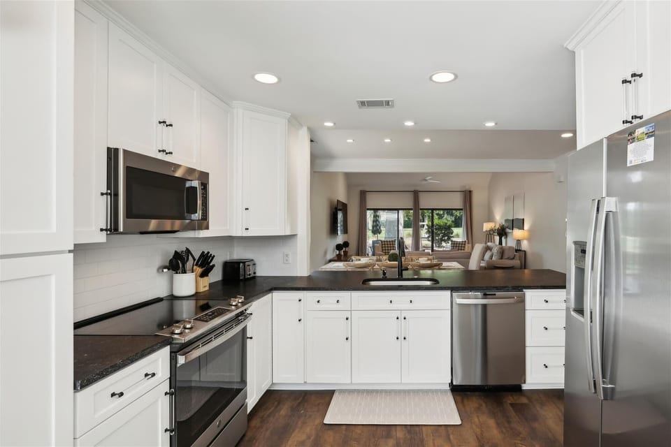 Kitchen at 956 Inverness Village