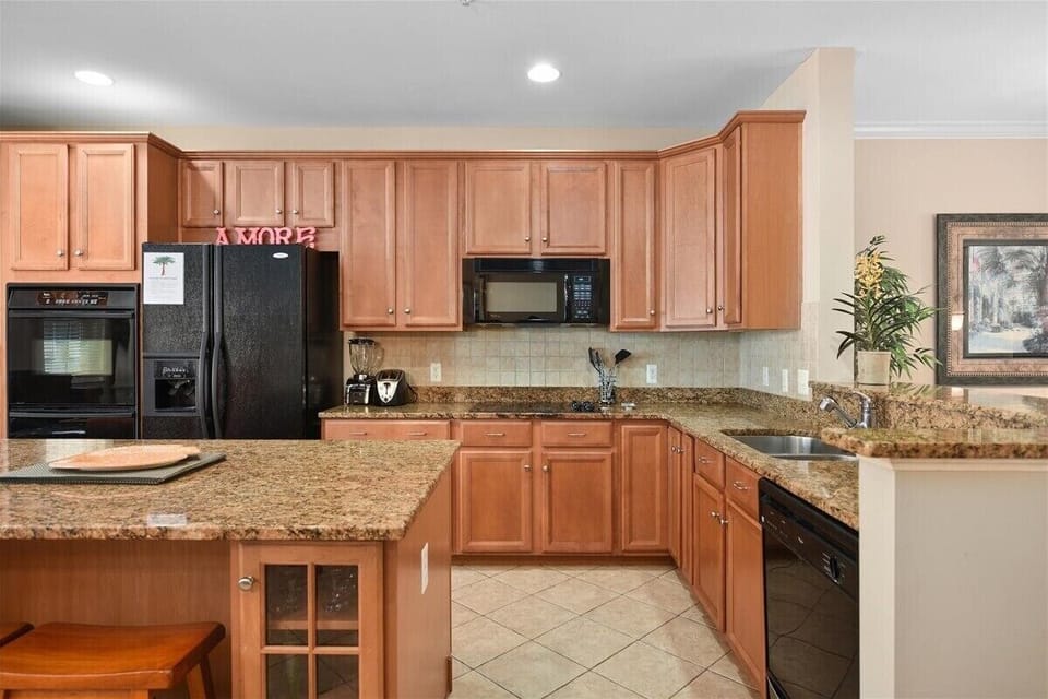 Fully equipped kitchen