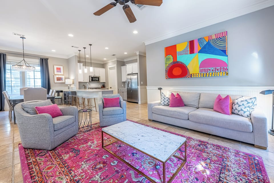 Living room with seating for six