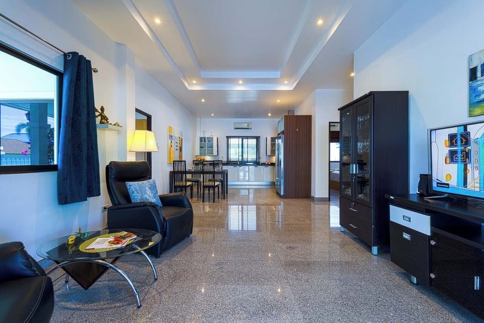Exclusive Villa, Pool View | 3 bedrooms, iron/ironing board, free WiFi, bed sheets