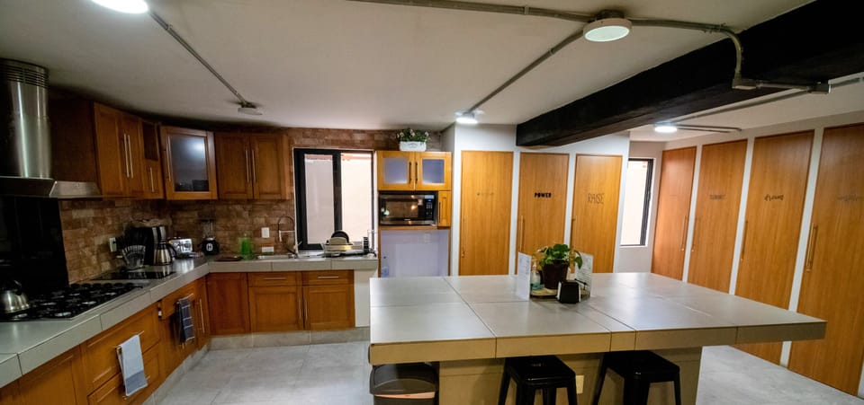 Deluxe Room, Balcony, City View | Shared kitchen facilities | Microwave, oven, stovetop, toaster