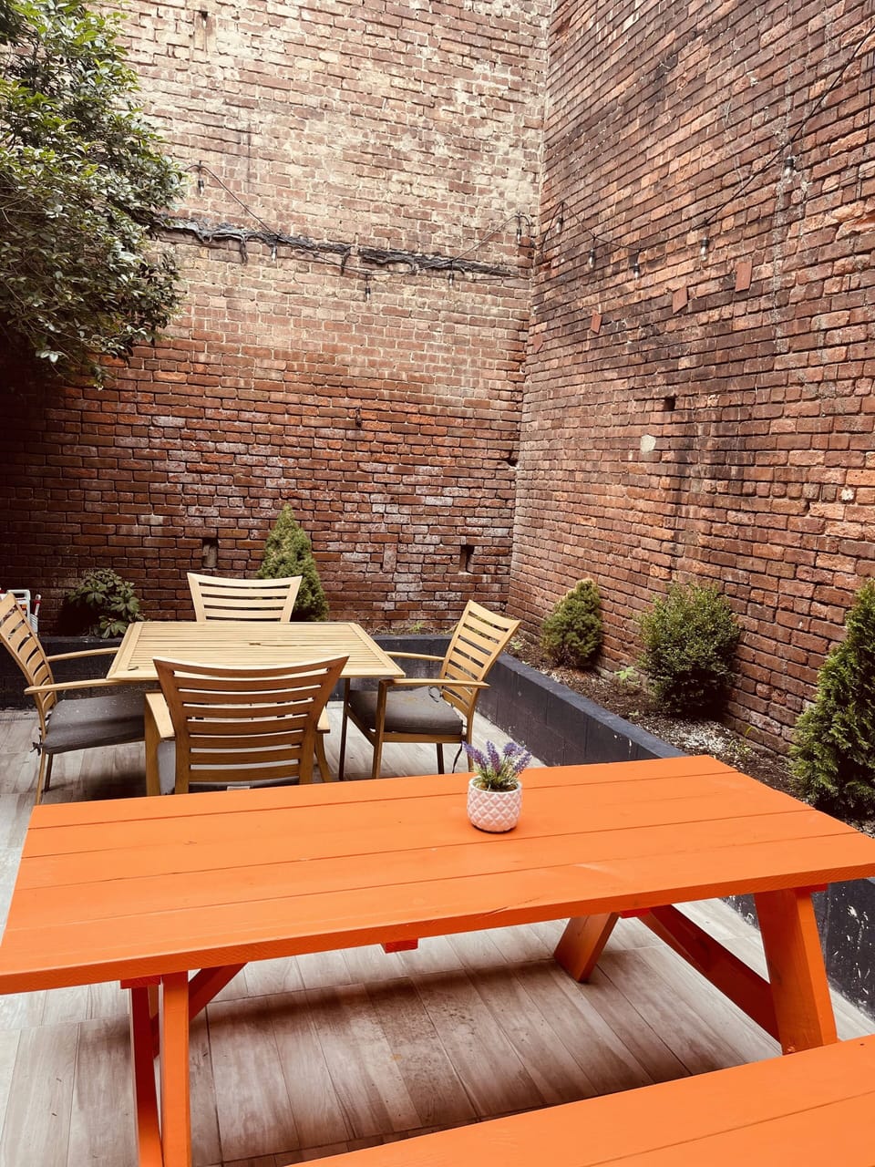 Outdoor dining