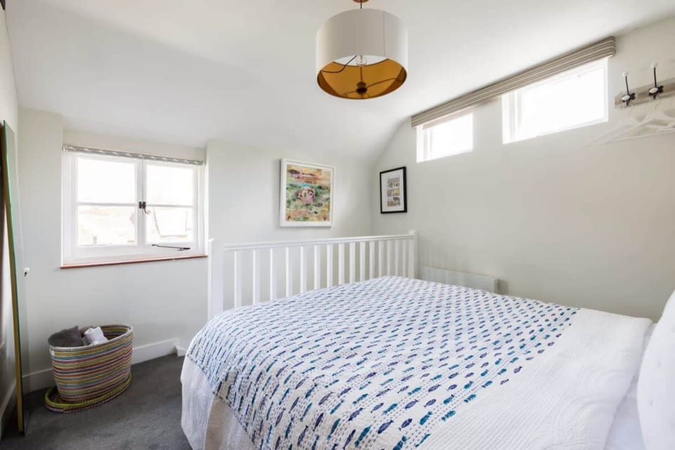 House | 1 bedroom, iron/ironing board, Internet