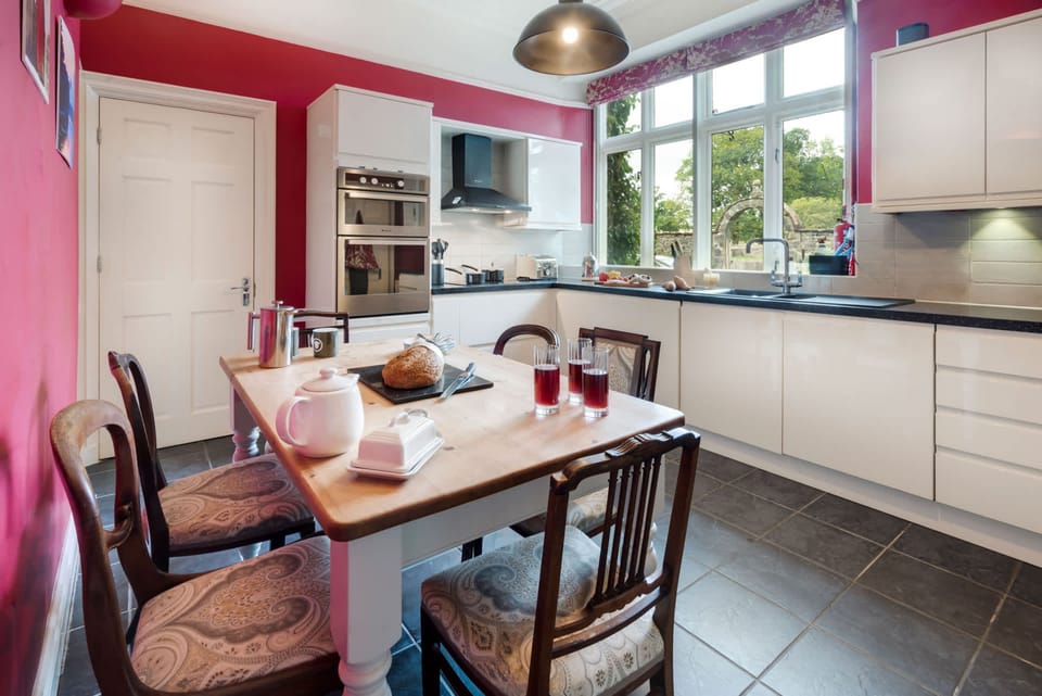 House | 3 bedrooms, Internet