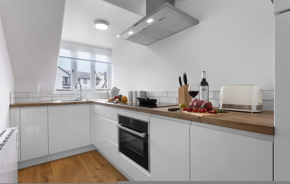 House | 1 bedroom, desk, iron/ironing board, Internet