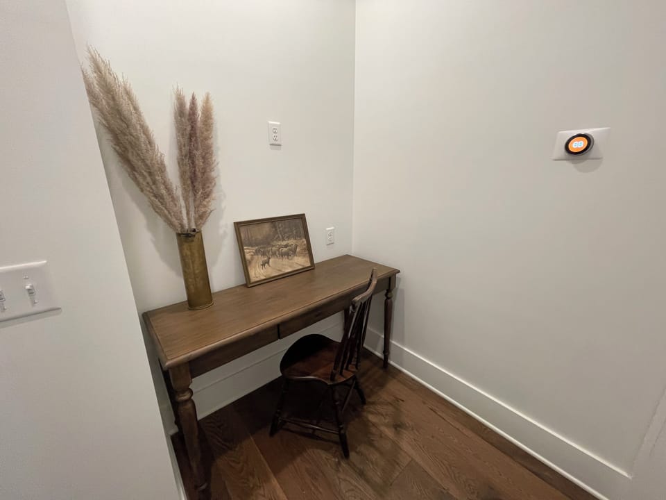 Upstairs Desk Nook