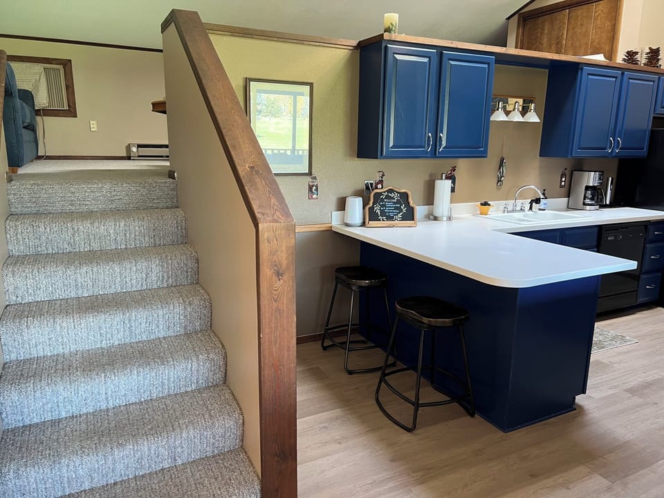 West Glacier Vista Upstairs scaled