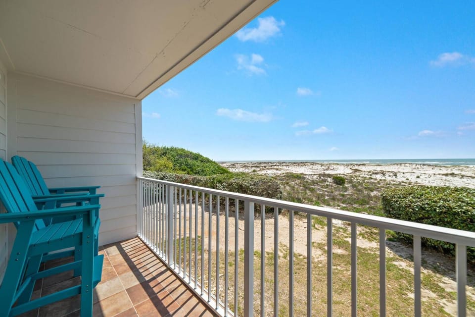 Gulf Shores Plantation East 1102,
1 bedroom 1 bathrooms, sleeps 6. Managed by Island Rentals