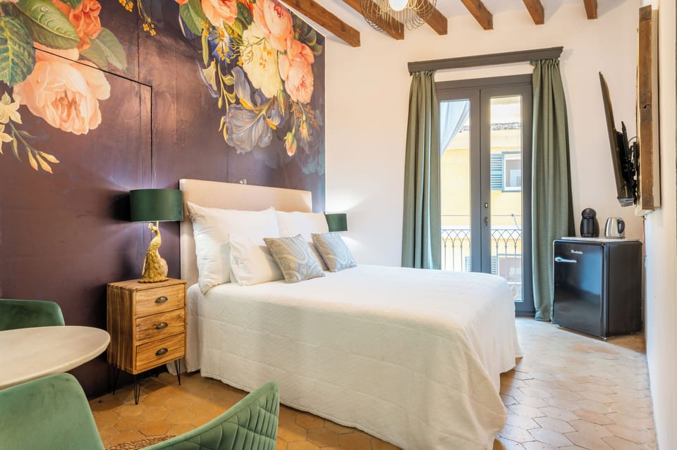 Deluxe Double Room | Premium bedding, memory foam beds, in-room safe, individually decorated