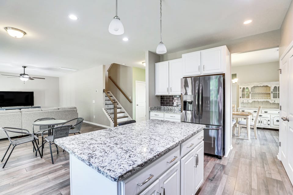 House (3 Bedrooms) | Interior