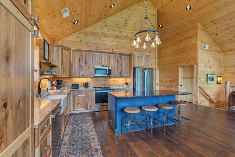 Main Level Kitchen