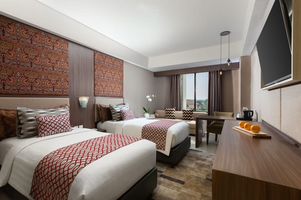 Deluxe Twin | In-room safe, desk, free WiFi, bed sheets
