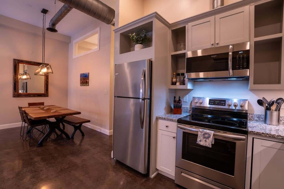 Modern kitchen with dining area