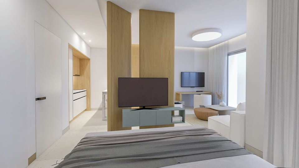 Junior Suite | Premium bedding, down comforters, in-room safe, laptop workspace