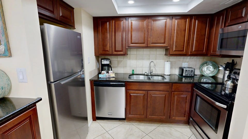 Stainless Steal Appliances.