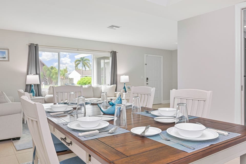 Azul new - Dining area