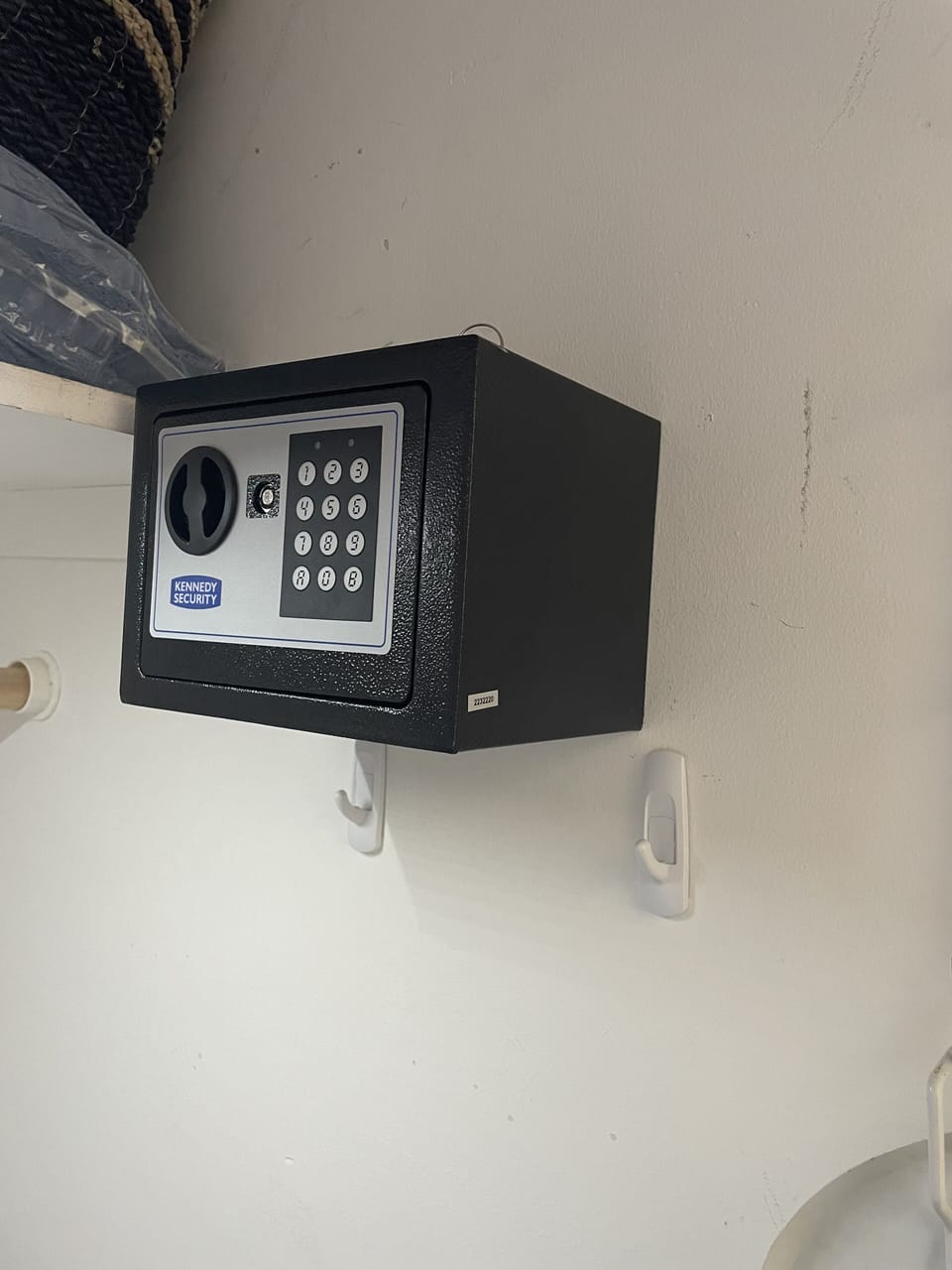 New electronic safety box