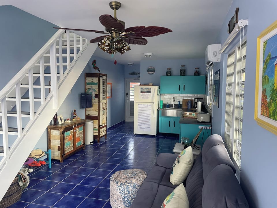 1 st fl. area and kitchen 