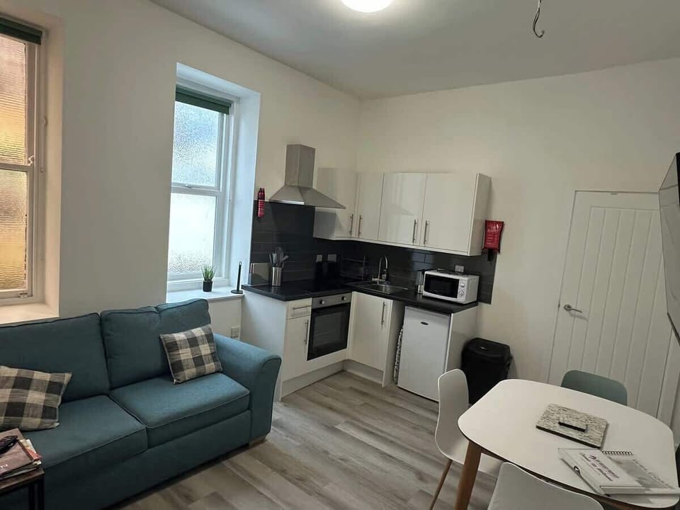 Open plan living, dining and kitchen area