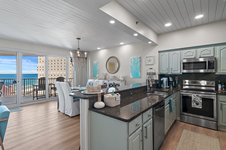 Well Equipped Chef's Kitchen with Plenty of Extras 