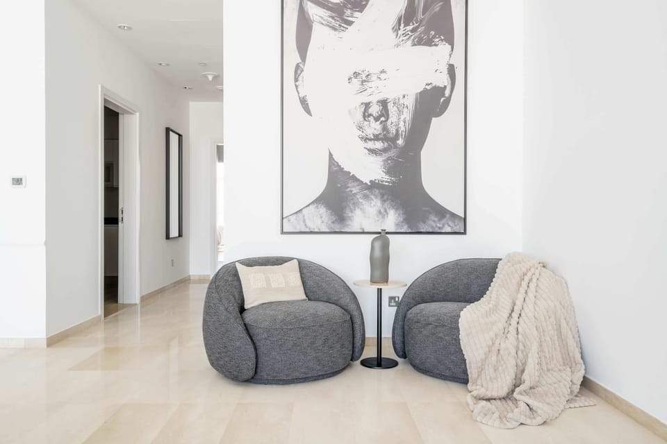Second seating area